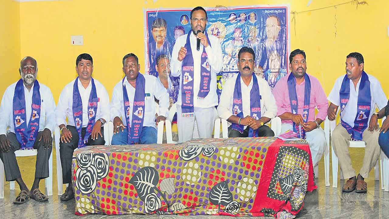 బీజేపీ.. దళిత వ్యతిరేకి