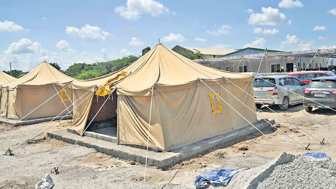 ‘కోటి’ గుట్టు.. ఎట్ల రట్టయ్యిందబ్బా.. విషయం లీక్‌పై కోమటిరెడ్డి అసహనం