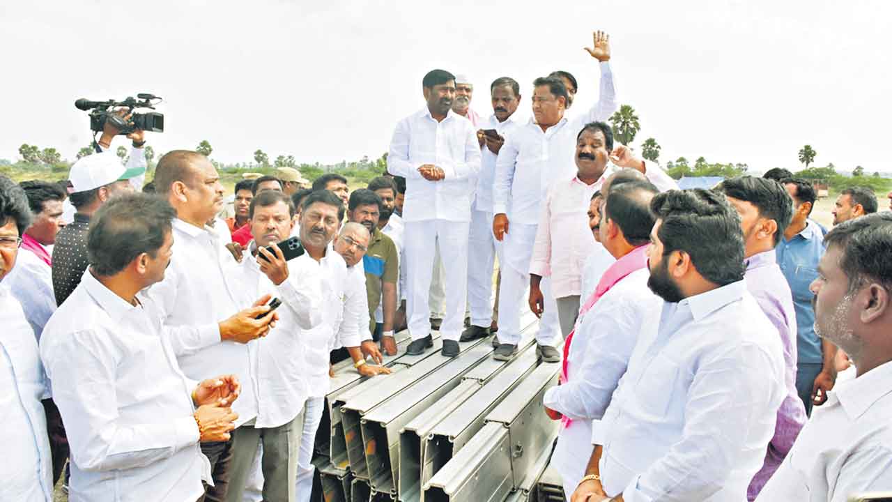 షాతో ప్రమాణం చేయిస్తారా?