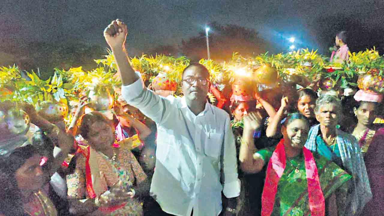 కూసుకుంట్ల గెలుపు నల్లేరు మీద నడకే