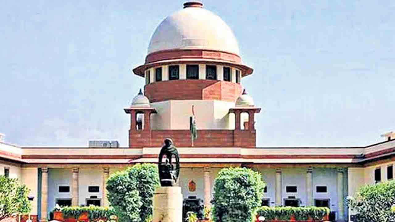 హిజాబ్‌పై భిన్న తీర్పులు