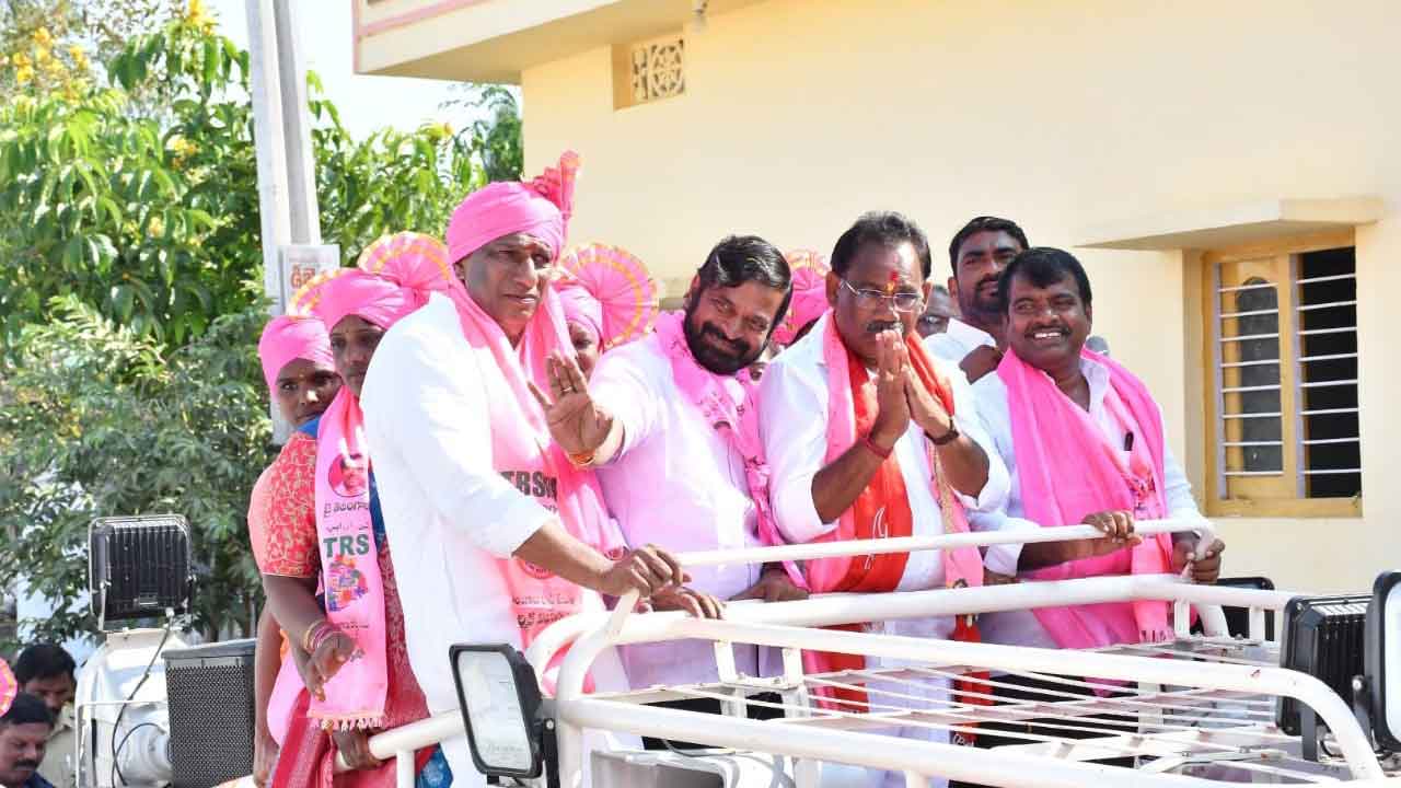 ఓటు వేసే ముందు ఆలోచించాలి