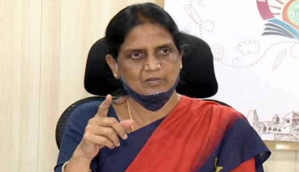 ఆ పాఠశాల గుర్తింపు రద్దు చేయాలి : మంత్రి సబితా ఆదేశం