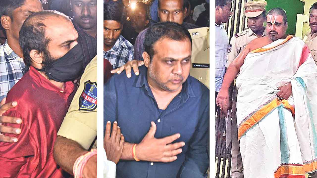 బీజేపీ దూతలు చంచల్‌గూడ జైలుకు