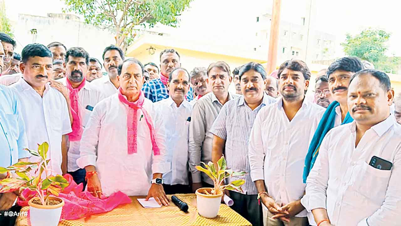 దేశవ్యాప్తంగా కేసీఆర్‌కు ప్రజాదరణ