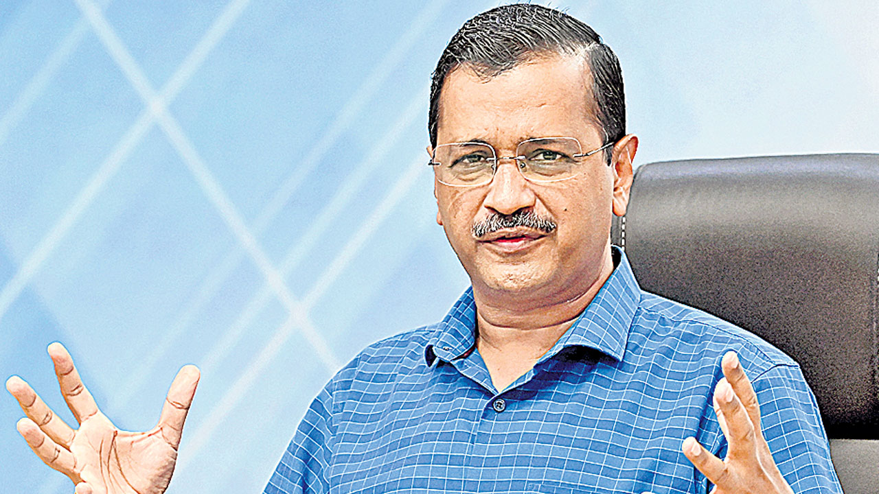 నోట్లపై గణపతి, లక్ష్మీదేవి చిత్రాలు