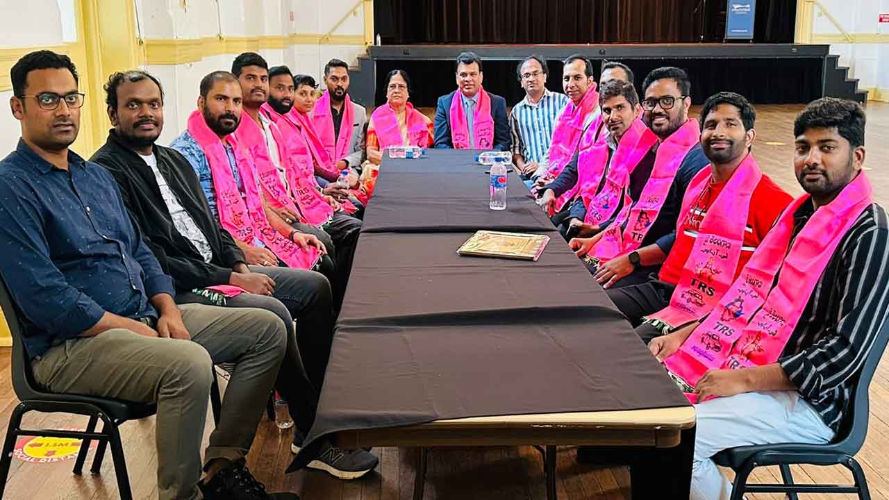 కేసీఆర్‌తోనే దేశములో మార్పు సాధ్యం : ఎన్‌ఆర్‌ఐ కోఆర్డినేటర్‌ మహేష్ బిగాల