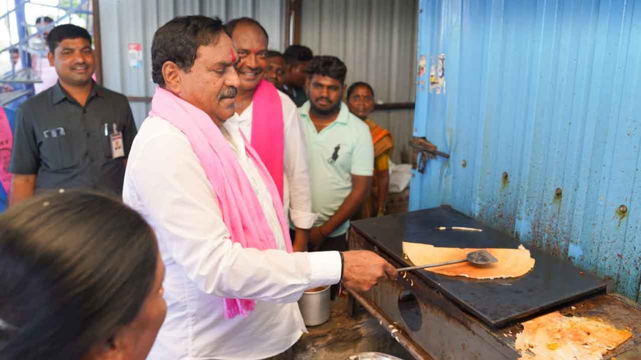 అభివృద్ది కావాలంటే మునుగోడులో టీఆర్‌ఎస్‌ను గెలిపించాలి : మంత్రి ఎర్రబెల్లి