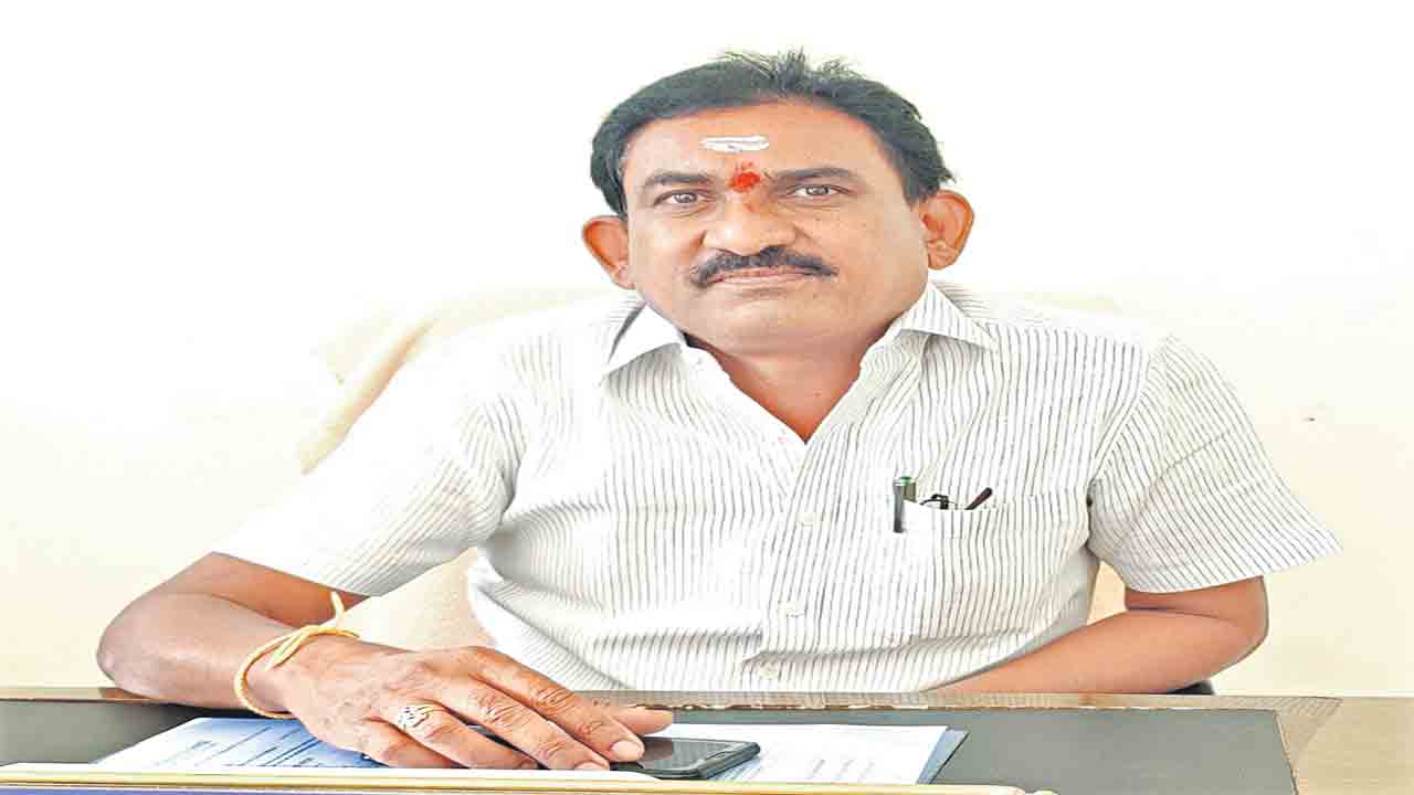 ఏసీబీకి చిక్కిన మున్సిపల్‌ కమిషనర్‌