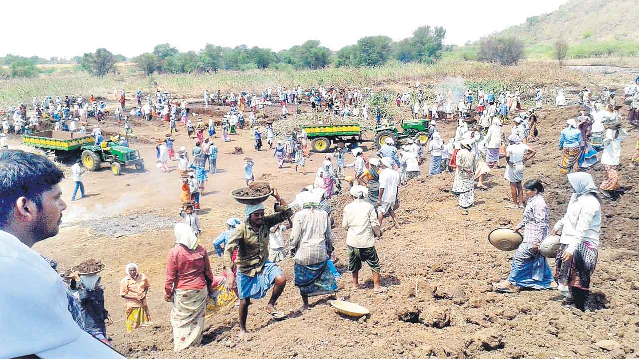 ‘ఉపాధి’కి ప్రణాళికలు