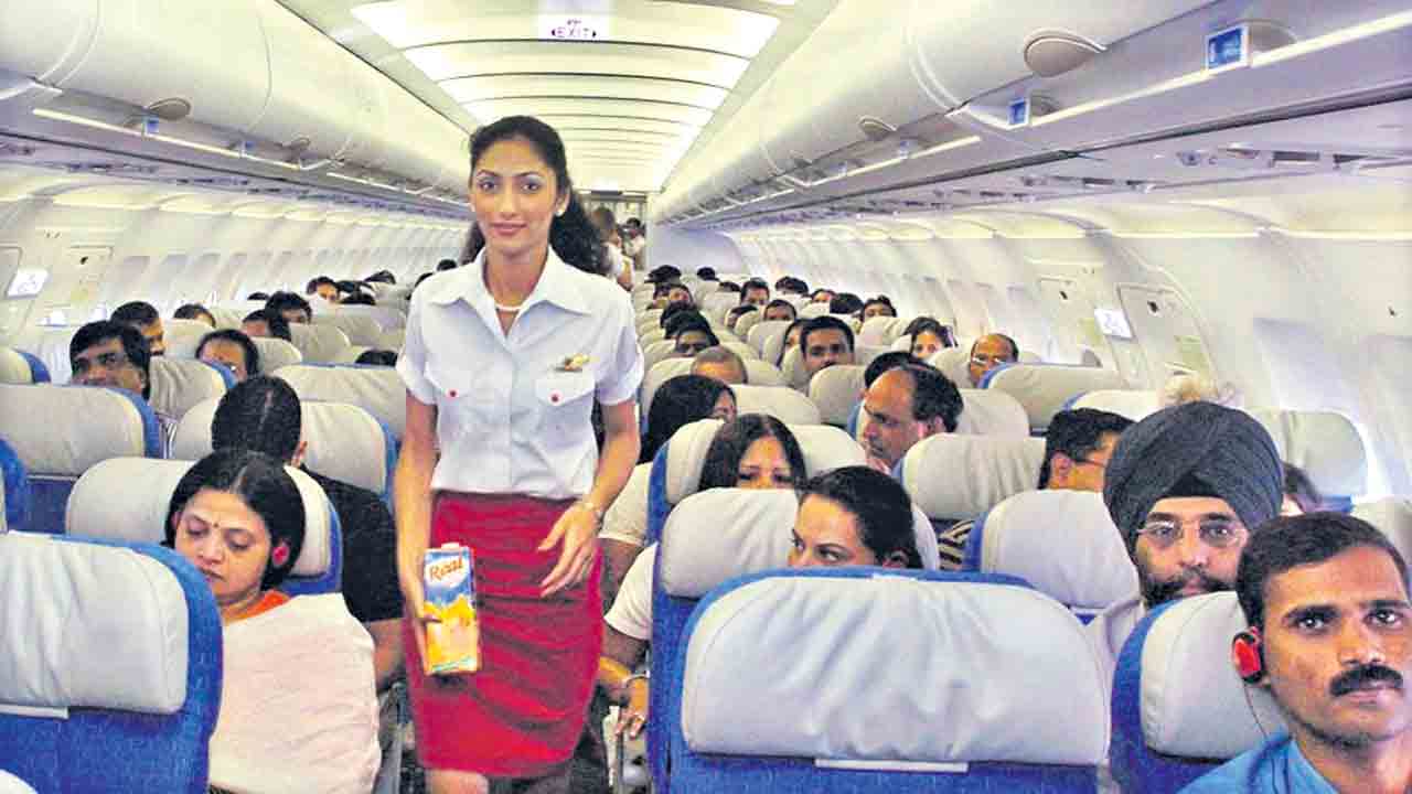 పైసలిస్తేనే కోరుకున్న సీటు