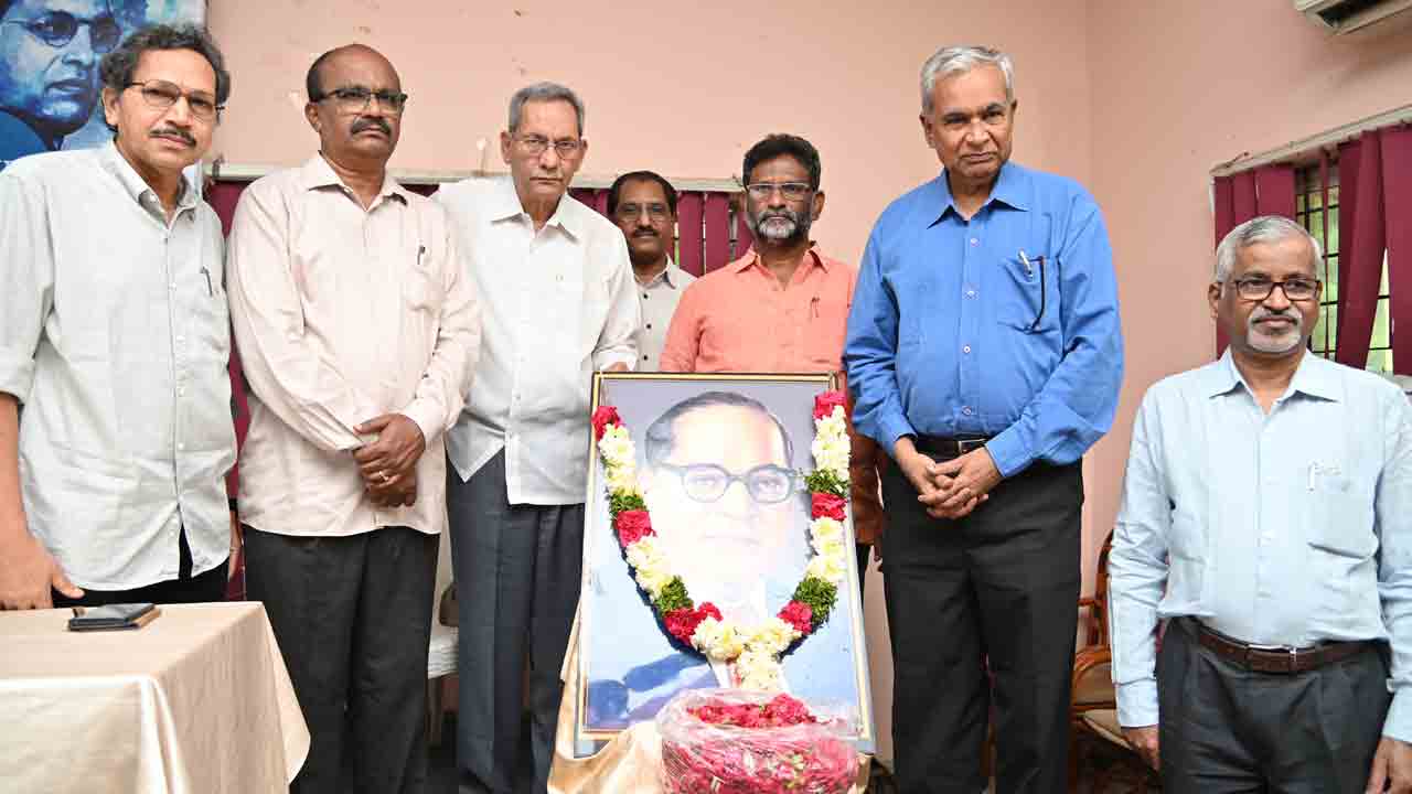 గుజరాత్‌లో నేటికీ అంటరానితనం