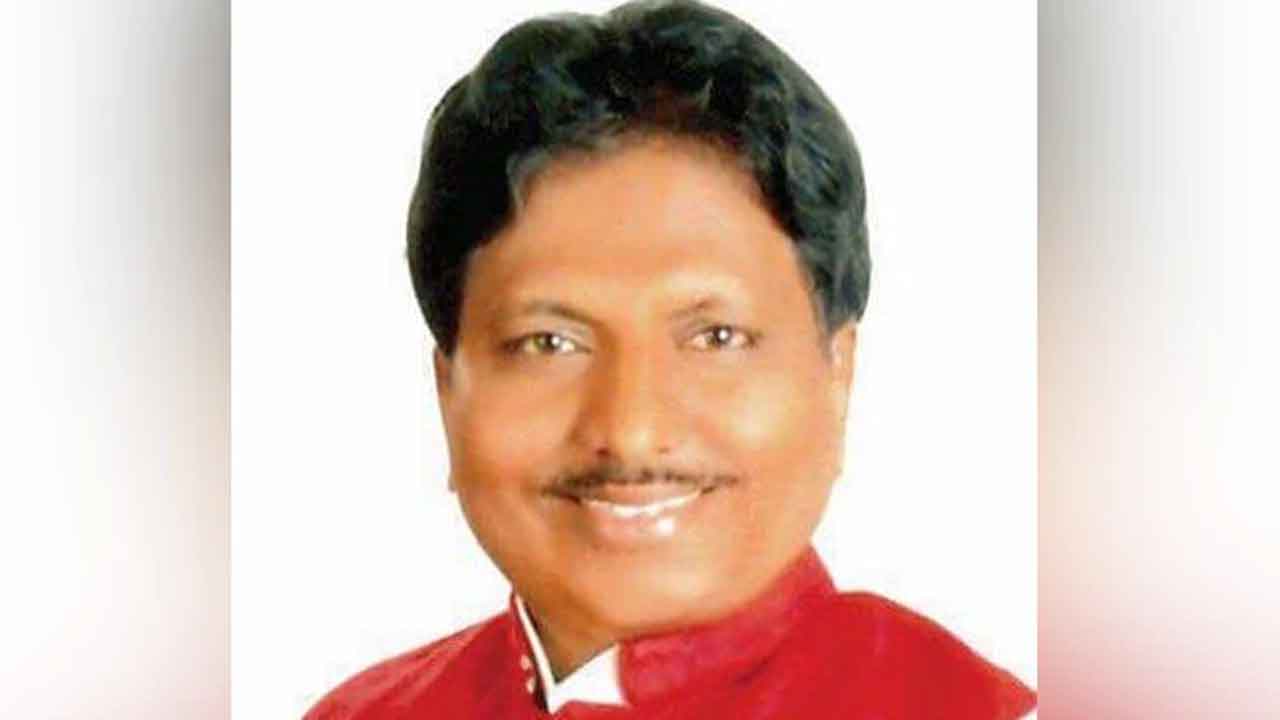 అవినీతి కేసులో దోషిగా నిర్ధార‌ణ‌.. మ‌రో ఆర్జేడీ ఎమ్మెల్యేపై అన‌ర్హ‌త వేటు