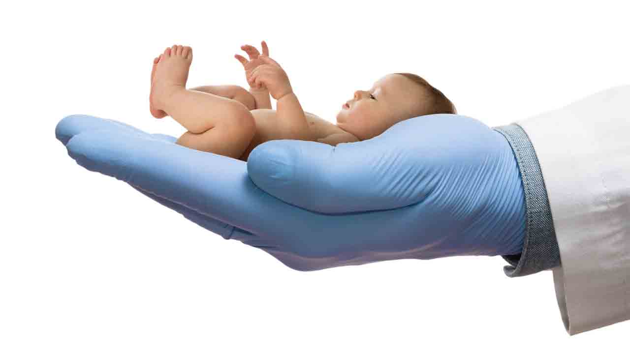 అమ్మతనం vs అద్దె గర్భం.. సరోగసీ చుట్టూ సవాలక్ష వివాదాలు