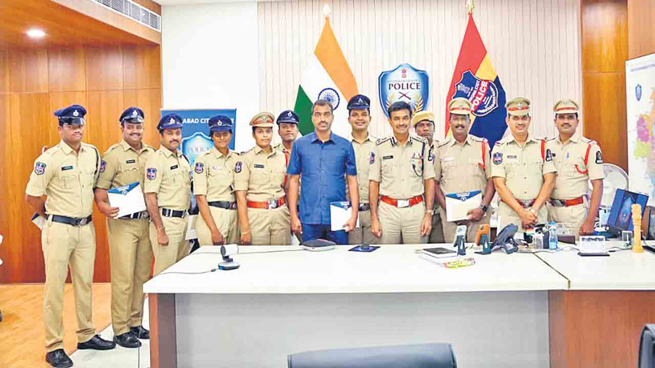 తక్షణ స్పందన.. సమస్యల పరిష్కారం