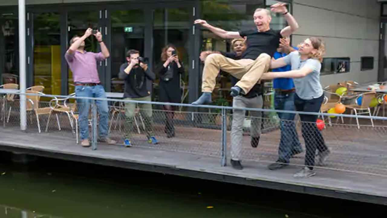 Nobel Enjoyment | నోబెల్‌ గ్రహీతతో దోస్తుల అల్లరి.. పాబోను చెరువులో ఎత్తిపడేసిన సోపతిగాళ్లు.. వీడియో వైరల్‌