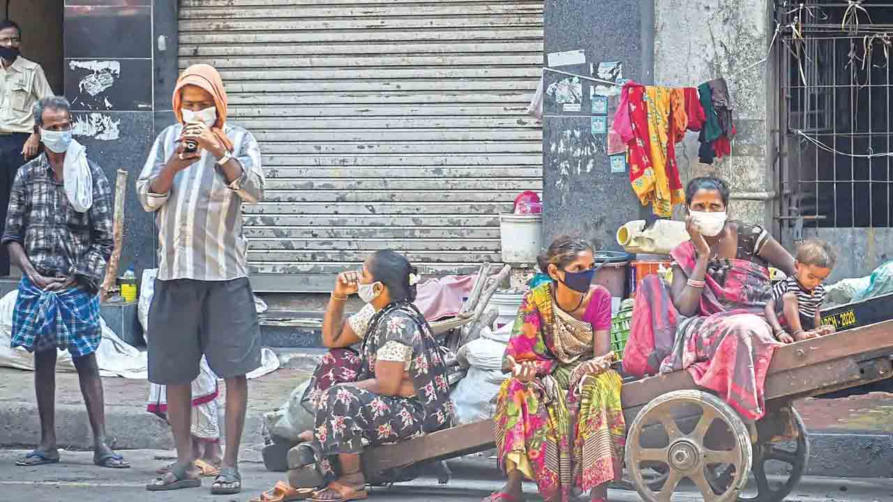 కరోనాతో దేశంలో నిరుపేదలుగా మారిన 5.6 కోట్ల మంది: ప్రపంచ బ్యాంక్