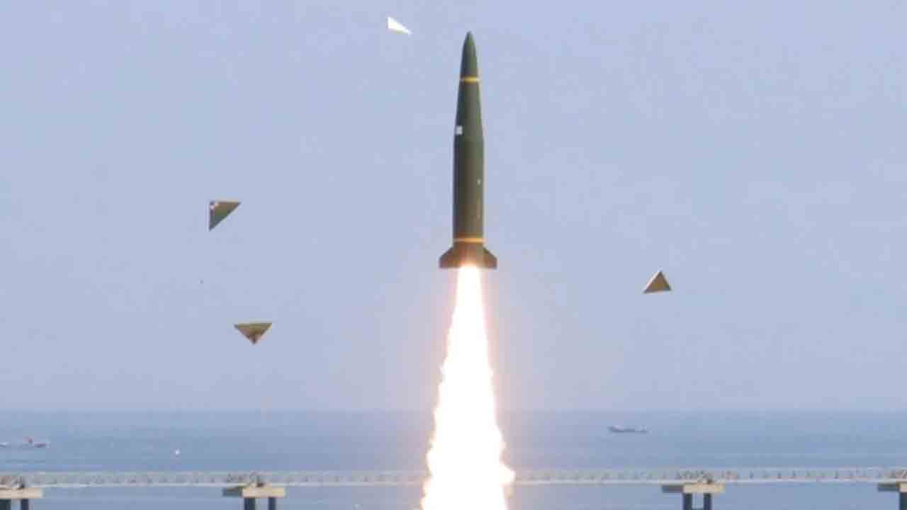 దీర్ఘశ్రేణి క్రూయిజ్‌ క్షిపణులను పరీక్షించిన ఉత్తరకొరియా