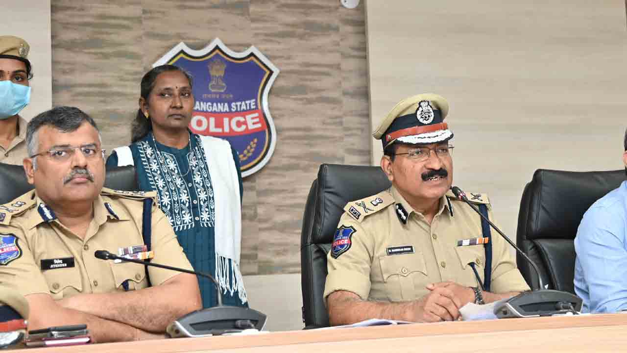 కుప్పకూలే దశలో మావోయిస్టు పార్టీ!