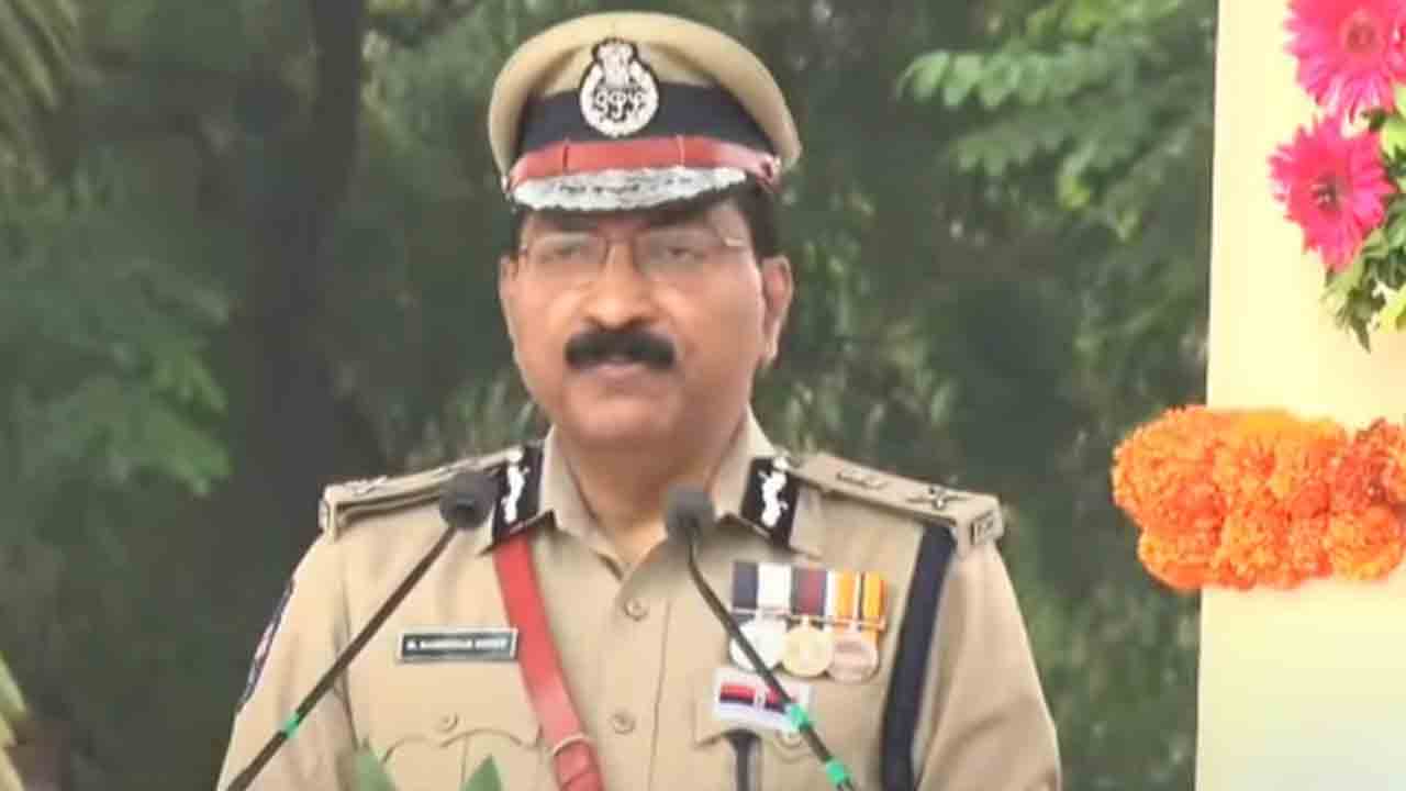 పౌరుల భద్రతే లక్ష్యంగా పోలీసు శాఖలో సంస్కరణలు: డీజీపీ మహేందర్‌ రెడ్డి
