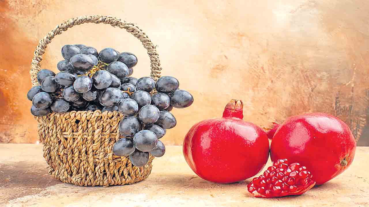 ఈ పండ్ల రసాలను కలిపి తాగితే.. కలదు ఆరోగ్యం!