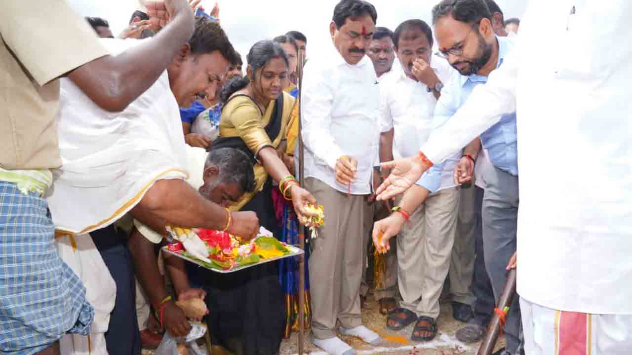 దేశ ప్రజలు తెలంగాణ మోడల్‌ను కోరుకుంటున్నరు : మంత్రి ఎర్రబెల్లి