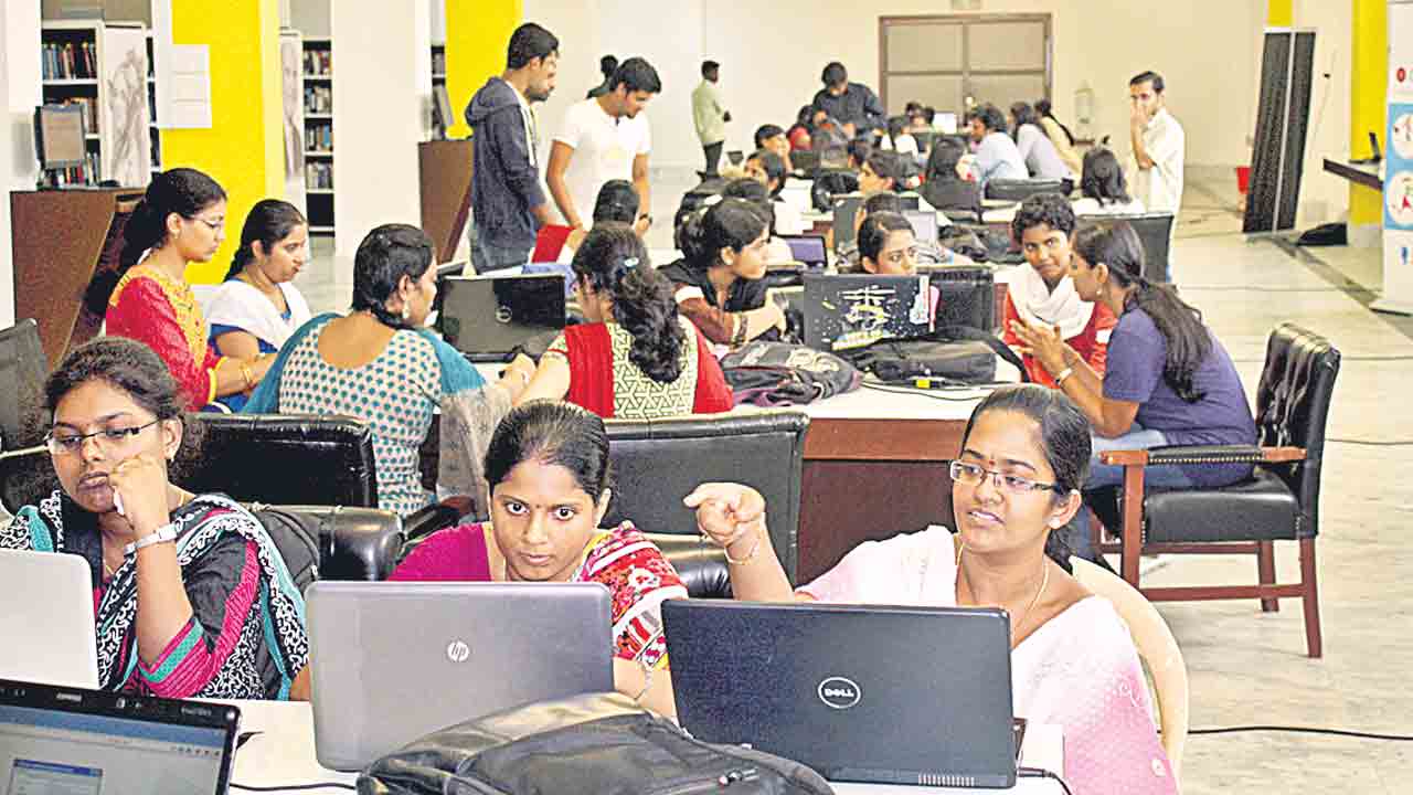 పసిడికి తావబ్బినట్టు