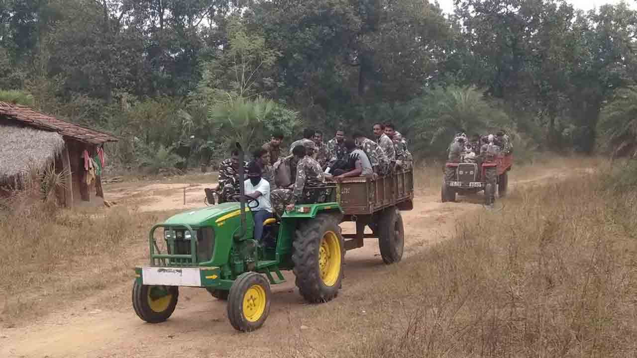 కాంకేర్‌లో ఎదురుకాల్పులు.. ఇద్దరు మావోలు హతం