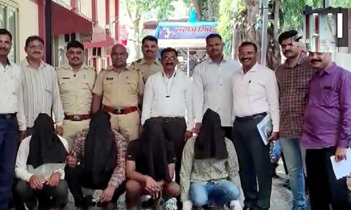 మ‌హారాష్ట్ర‌లో న‌కిలీ సీబీఐ అధికారుల గుట్టుర‌ట్టు