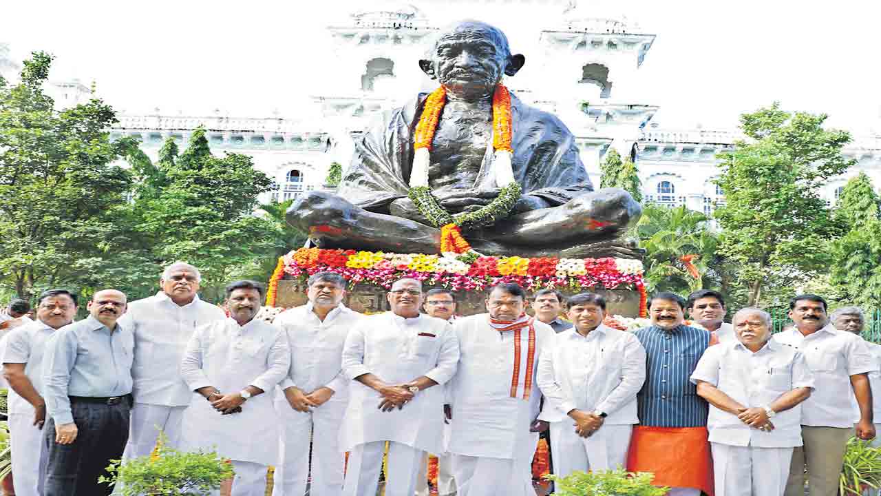 మత ఛాందసవాదం ప్రమాదకరం