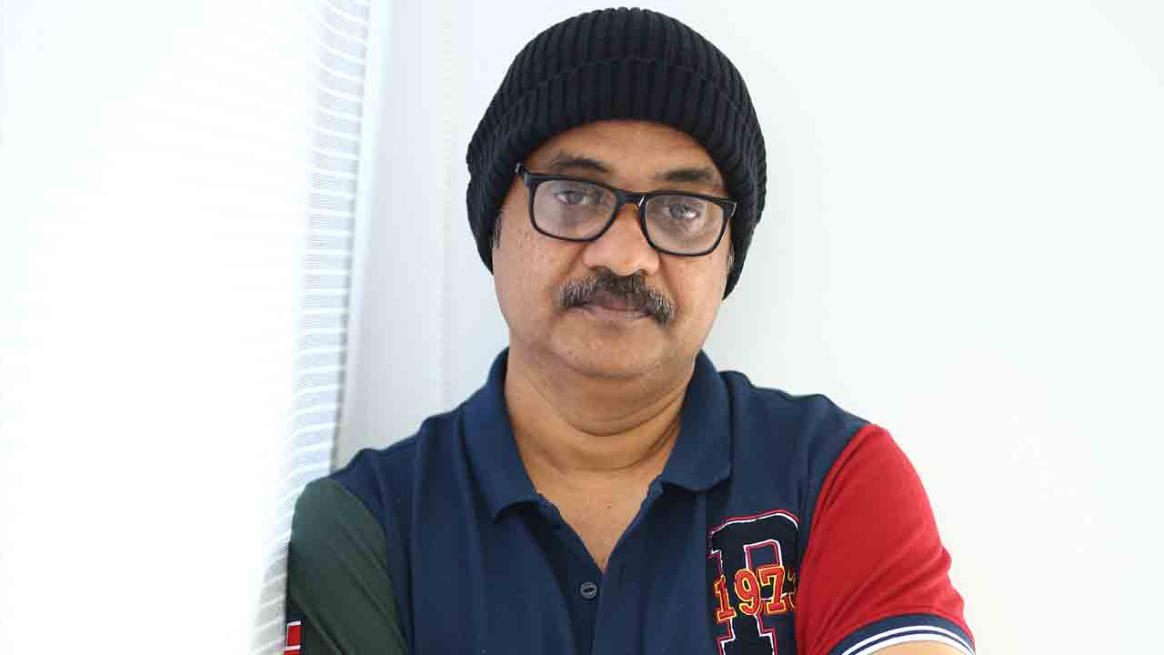 స్వామీజీల మోసాల్ని చూపించాం!