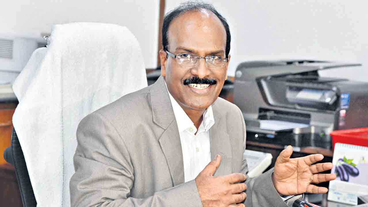 గ్రూప్‌-1 ఇన్విజిలేటర్లకూ పరీక్ష!