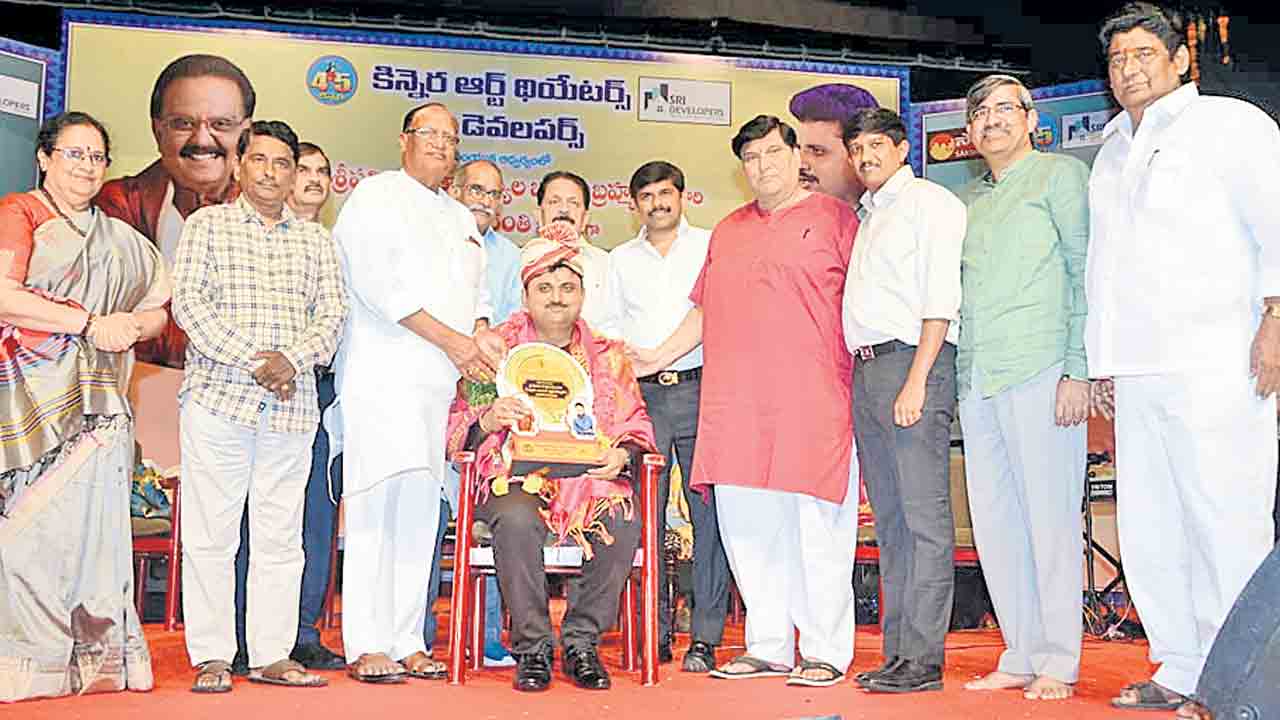 చిరస్మరణీయుడు ‘బాలు’