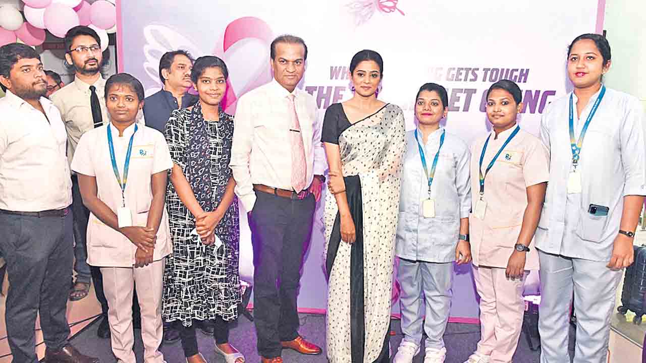 30 ఏండ్లకే బ్రెస్ట్‌ క్యాన్సర్‌