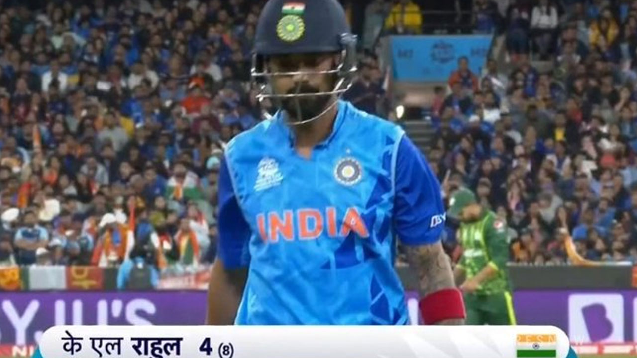 IND vs PAK | తొలి వికెట్ కోల్పోయిన టీమిండియా.. కేఎల్ రాహుల్ అవుట్