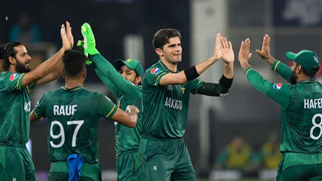 IND vs PAK | షహీన్ కాదు.. పాక్ జట్టులో ప్రమాదకర బౌలర్ అతనే.. మాజీ క్రికెటర్ అనాలసిస్