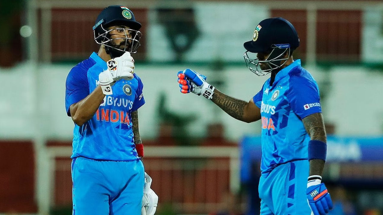 IND vs SA | భారత బ్యాటింగ్ లైనప్‌లో మార్పులేవి ఉండవు.. మాజీ లెజెండ్ కామెంట్