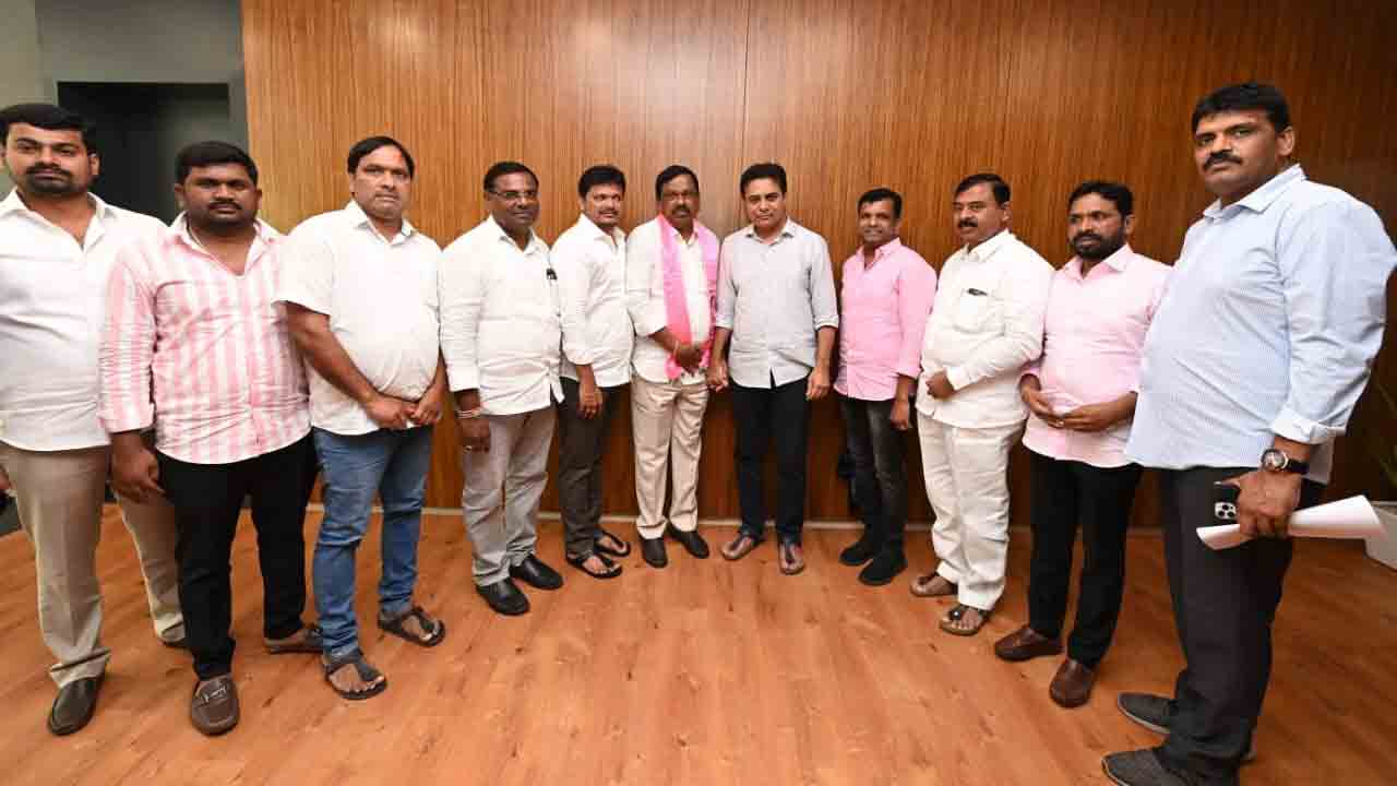 మునుగోడులో బీజేపీకి షాక్‌