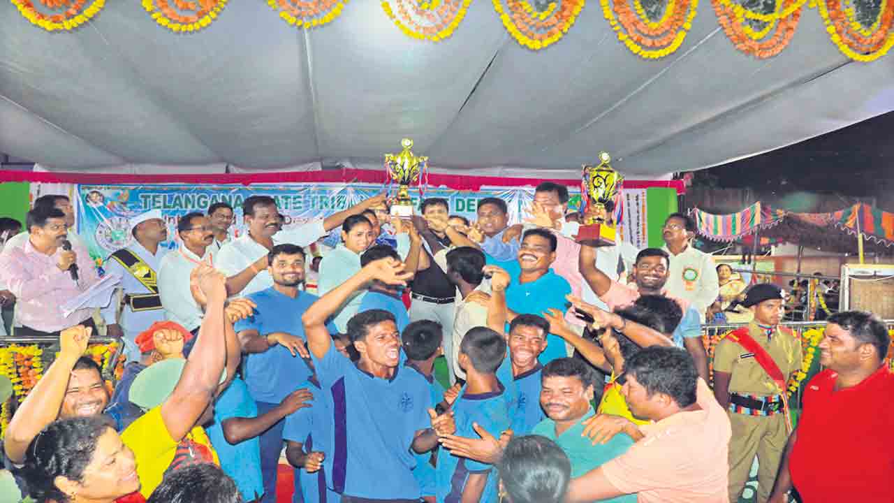 ఓవరాల్‌ చాంప్‌ భద్రాచలం