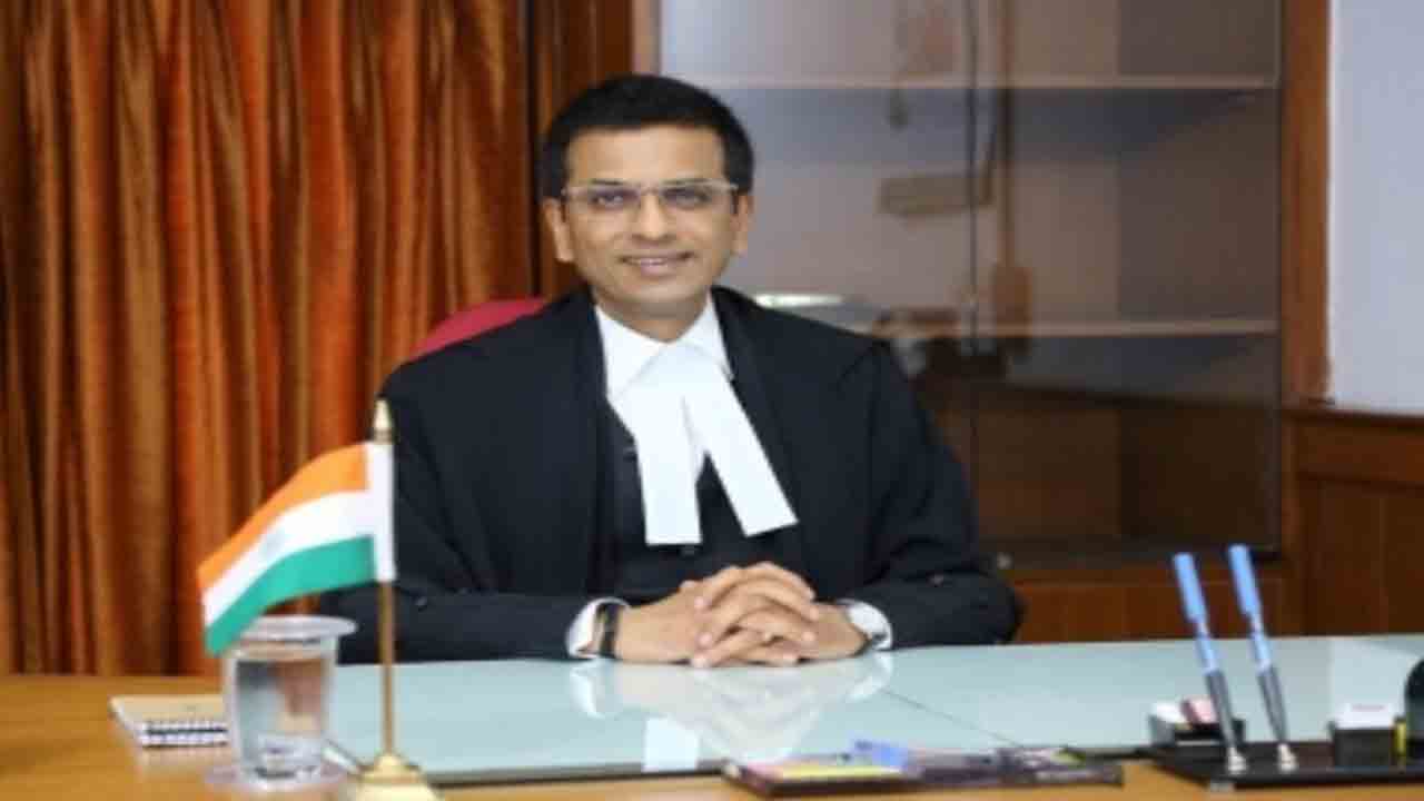 తదుపరి సీజేఐగా జస్టిస్‌ డీవై చంద్రచూడ్… నవంబర్ 9న ప్రమాణ స్వీకారం