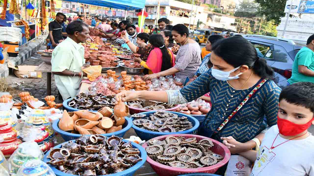 దివ్వెల దీపావళి