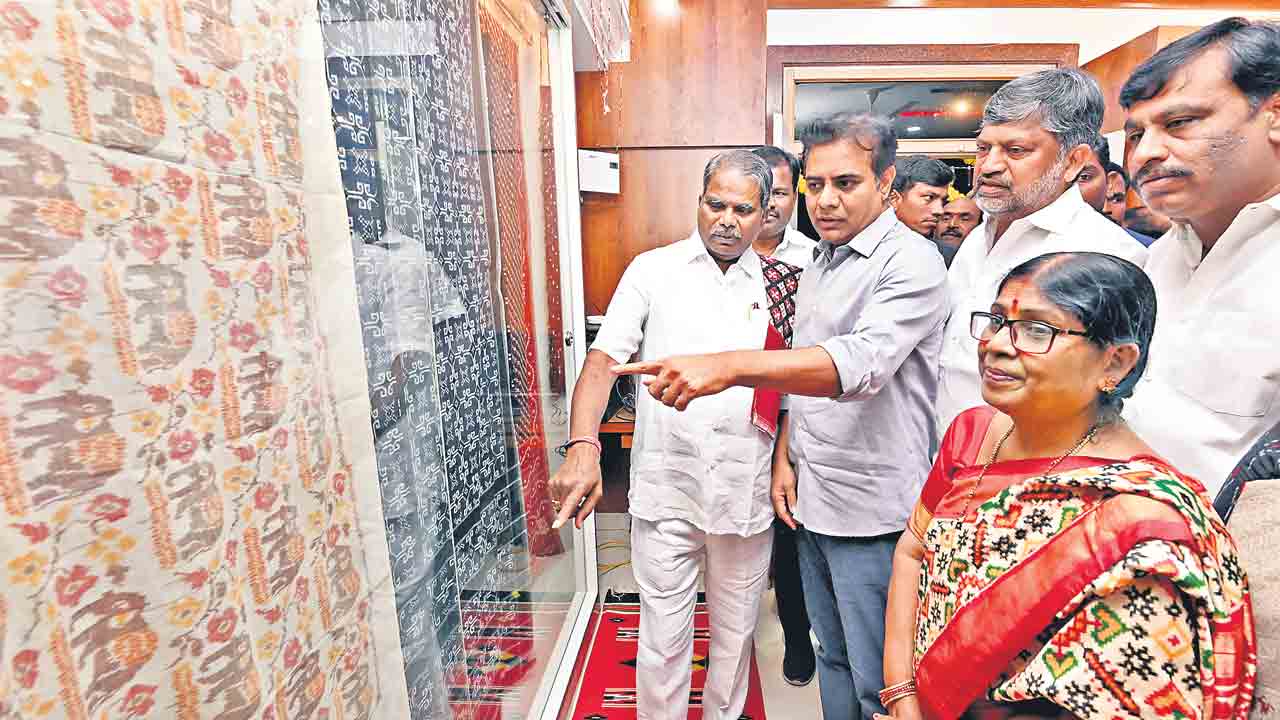 నేతన్నల కోసం అద్భుత మ్యూజియం