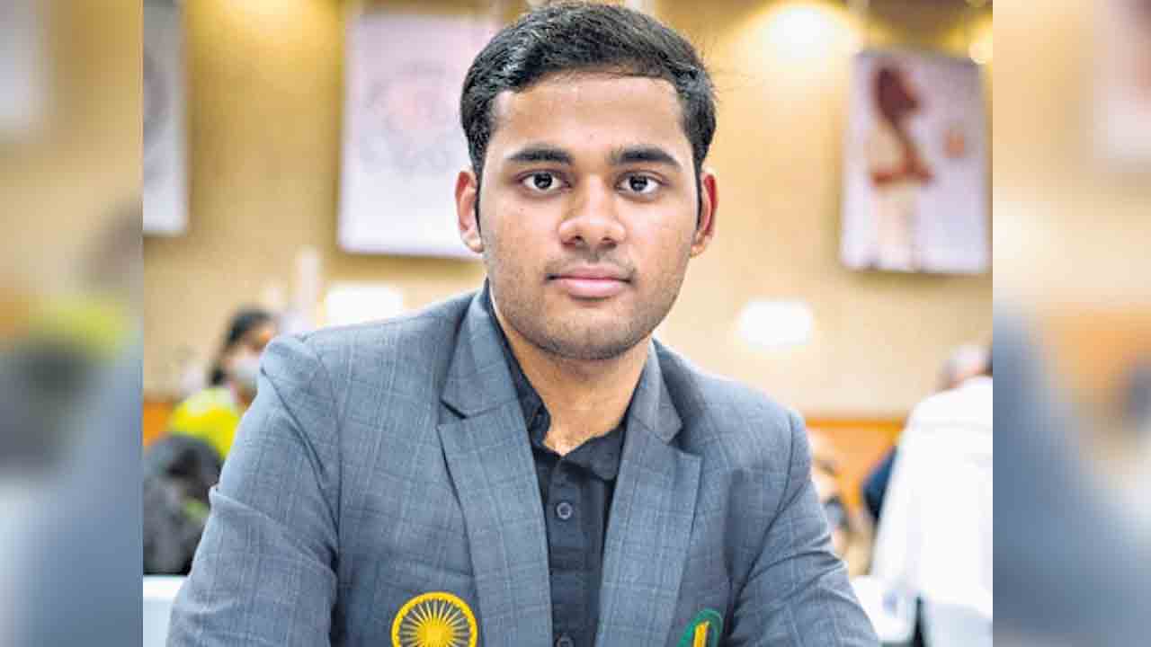 అమిచెస్‌ టోర్నీ క్వార్టర్స్‌లో అర్జున్‌