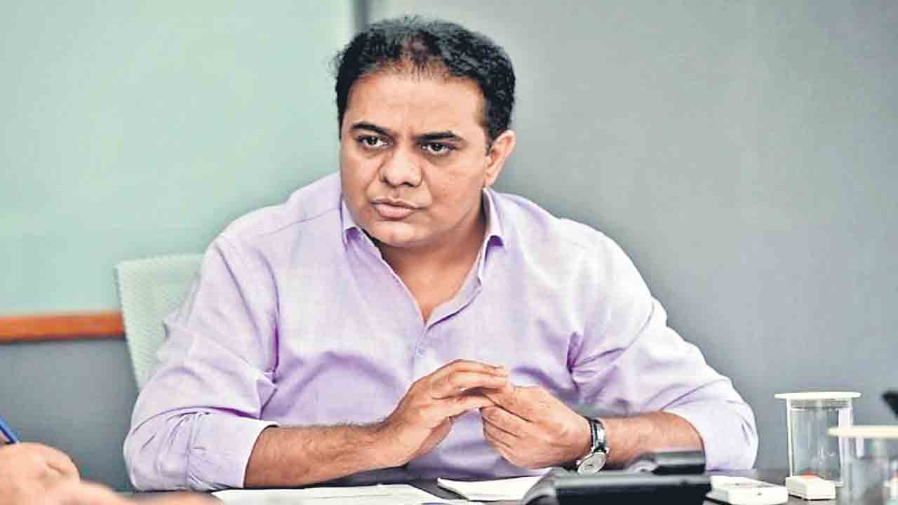 ఎమ్మెల్యేల కొనుగోలుపై మాట్లాడొద్దు : కేటీఆర్