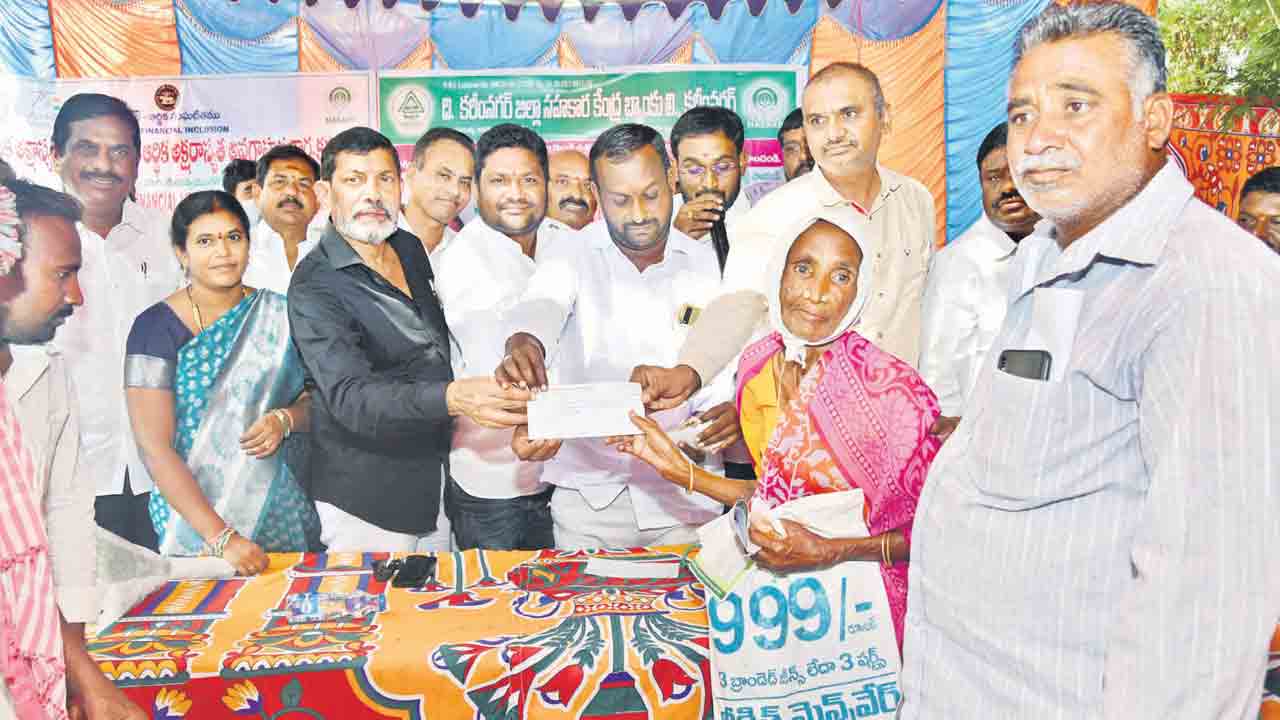 నిర్వాసితుల త్యాగాలు వెలకట్టలేనివి