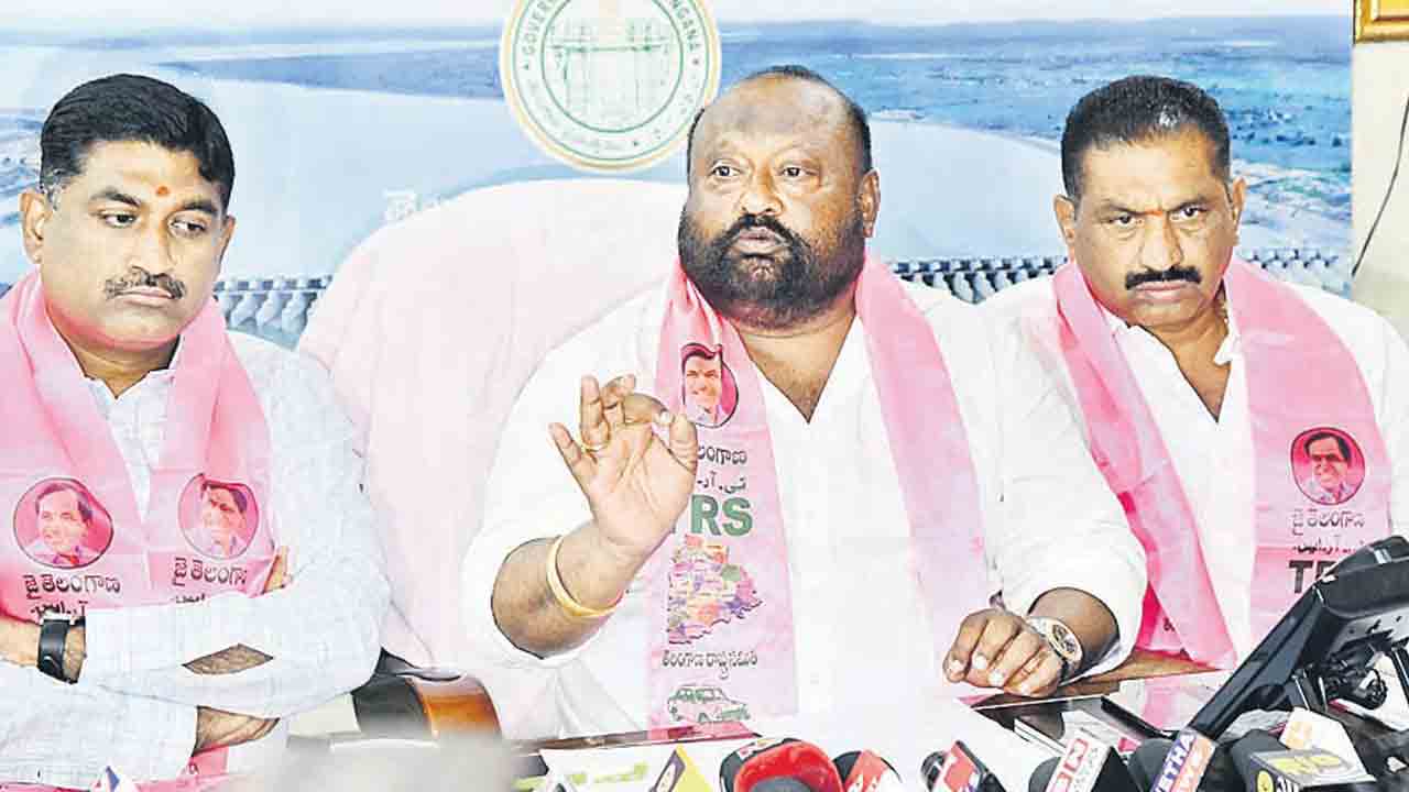 చిచ్చుపెట్టాలని చూస్తే ఊరుకోం