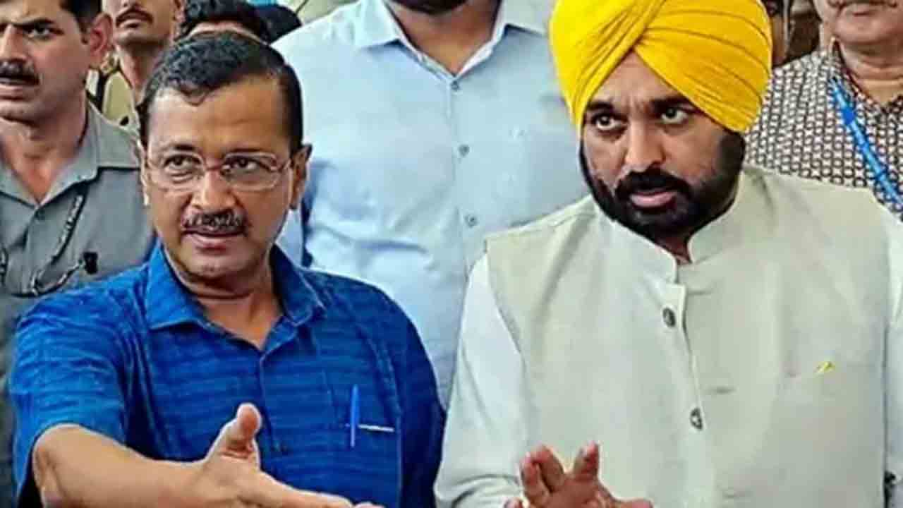 గుజరాత్‌లో ఒక ఇంజన్ చెడిపోయింది, మరో ఇంజన్ పాతది: కేజ్రీవాల్