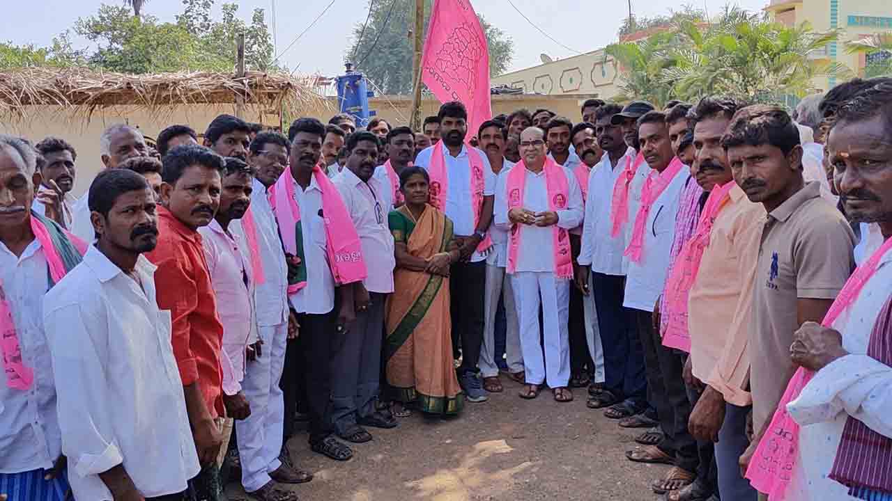 అభివృద్ధిని చూసి టీఆర్‌ఎస్‌(బీఆర్‌ఎస్‌)లో చేరికలు