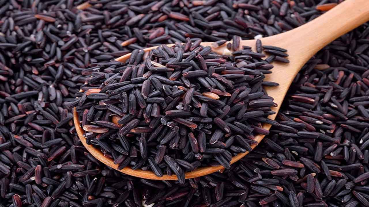 Black rice | నల్ల బియ్యంతో ఆరోగ్య ప్రయోజనాలు.. తెలిస్తే మాత్రం తినకుండా ఉండలేరు..!