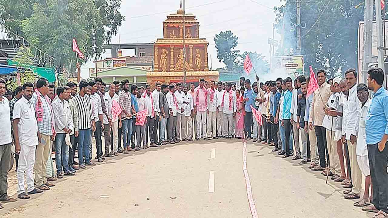 చింతమడకలో సంబురాలు